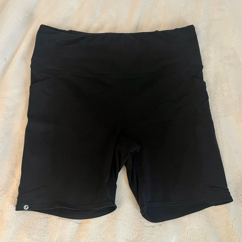 Oiselle Women's Black Athletic biker Shorts 16/18